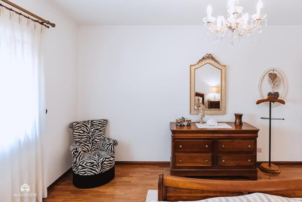 Casa Do Patio - 3 Bedrooms, Ponte Rol Торес Ведрас Екстериор снимка