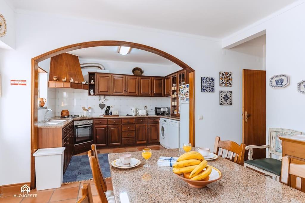 Casa Do Patio - 3 Bedrooms, Ponte Rol Торес Ведрас Екстериор снимка