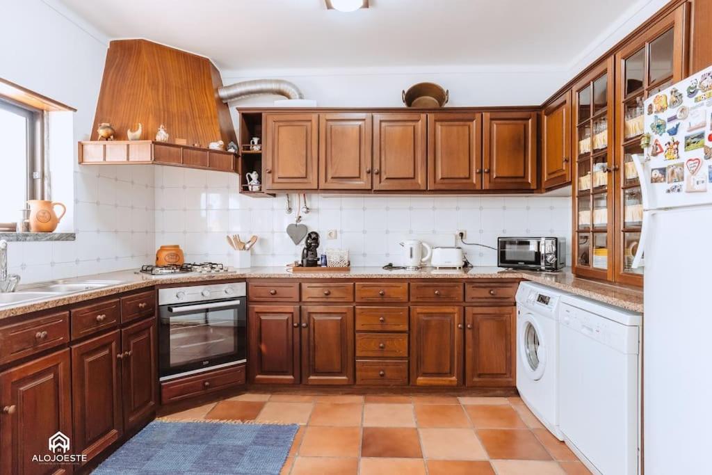 Casa Do Patio - 3 Bedrooms, Ponte Rol Торес Ведрас Екстериор снимка