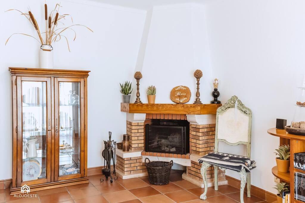 Casa Do Patio - 3 Bedrooms, Ponte Rol Торес Ведрас Екстериор снимка